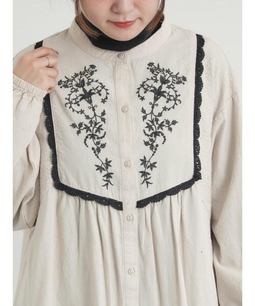 Samansa Mos2(サマンサ モスモス)の「【S/Mサイズ】切替配色刺繍ワンピース(ワンピース・レディース・モカ/ベージュ/ブラック・M/S)」の14枚目の写真