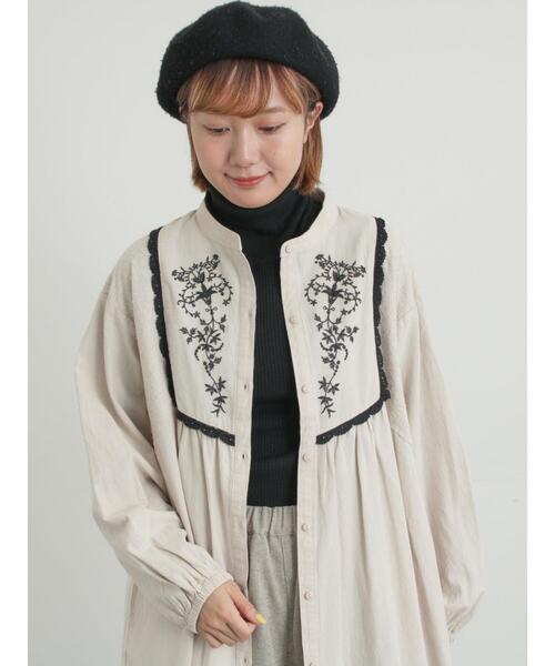 Samansa Mos2(サマンサ モスモス)の「【S/Mサイズ】切替配色刺繍ワンピース(ワンピース・レディース・モカ/ベージュ/ブラック・M/S)」の17枚目の写真