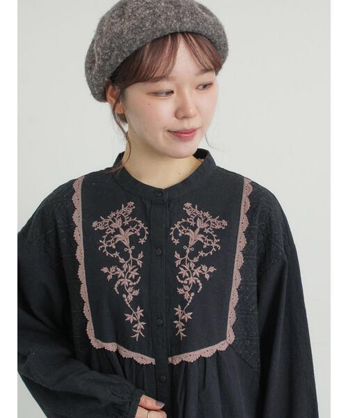 Samansa Mos2(サマンサ モスモス)の「【S/Mサイズ】切替配色刺繍ワンピース(ワンピース・レディース・モカ/ベージュ/ブラック・M/S)」の21枚目の写真