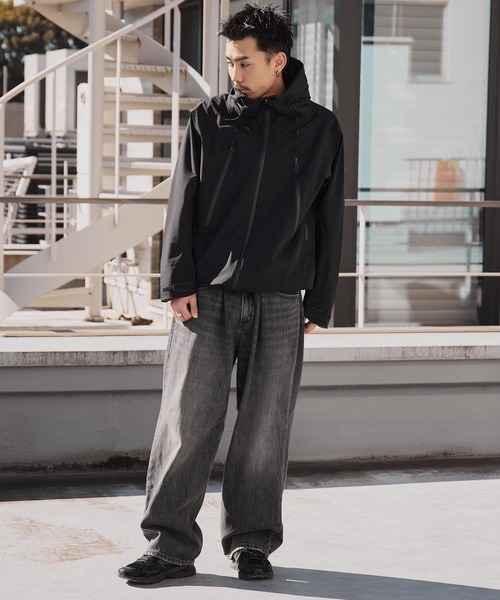 DESCENTE ALLTERRAIN（デサント　オルテライン）の「DESCENTE ALLTERRAIN/デサントオルテライン HARD SHELL JACKET "CREAS" デュアルベンチレーションシステム クレアス シェルジャケット 2026年春夏（ブルゾン・メンズ・ブラック・M/L/O）」の16枚目の写真