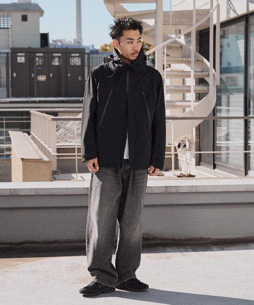 DESCENTE ALLTERRAIN（デサント　オルテライン）の「DESCENTE ALLTERRAIN/デサントオルテライン HARD SHELL JACKET "CREAS" デュアルベンチレーションシステム クレアス シェルジャケット 2026年春夏（ブルゾン・メンズ・ブラック・M/L/O）」の21枚目の写真