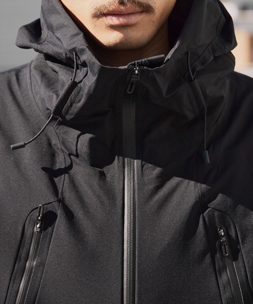 DESCENTE ALLTERRAIN（デサント　オルテライン）の「DESCENTE ALLTERRAIN/デサントオルテライン HARD SHELL JACKET "CREAS" デュアルベンチレーションシステム クレアス シェルジャケット 2026年春夏（ブルゾン・メンズ・ブラック・M/L/O）」の12枚目の写真