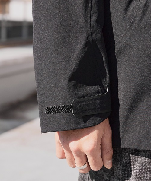 DESCENTE ALLTERRAIN（デサント　オルテライン）の「DESCENTE ALLTERRAIN/デサントオルテライン HARD SHELL JACKET "CREAS" デュアルベンチレーションシステム クレアス シェルジャケット 2026年春夏（ブルゾン・メンズ・ブラック・M/L/O）」の9枚目の写真