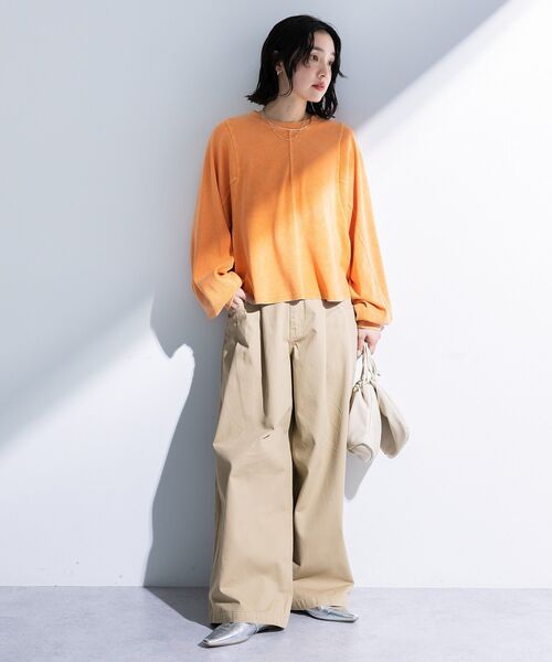 Green Parks(グリーンパークス)の「ヴィンテージ加工ドルマンカットプルオーバー(Tシャツ/カットソー・レディース・チャコールグレー/ベージュ/オレンジ・FREE)」の4枚目の写真