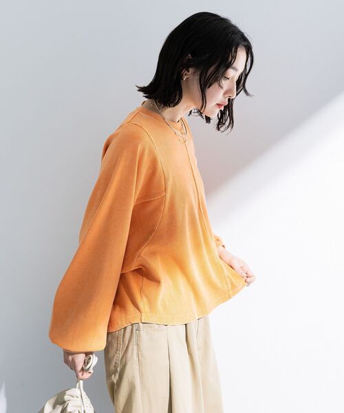 Green Parks(グリーンパークス)の「ヴィンテージ加工ドルマンカットプルオーバー(Tシャツ/カットソー・レディース・チャコールグレー/ベージュ/オレンジ・FREE)」の8枚目の写真