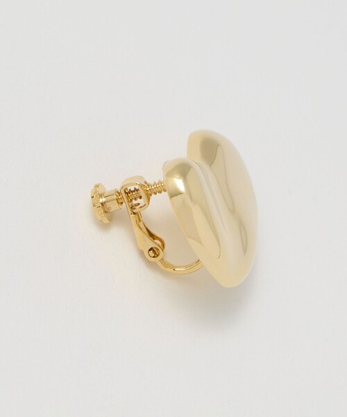 UNITED ARROWS（ユナイテッドアローズ）の「デフォームドハート イヤリング（イヤリング・レディース・ゴールド/シルバー・FREE）」の7枚目の写真