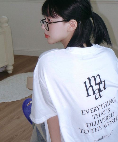 muahmuah（ムーアムーア）の「レタリングロゴ半袖Tシャツ[2色]（Tシャツ/カットソー・レディース・ホワイト/ブラック・FREE）」の3枚目の写真