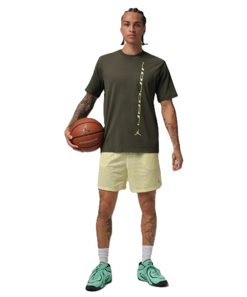 JORDAN BRAND（ジョーダンブランド）の「ジョーダン Jordan DF SPT GFX S/S クルー（Tシャツ/カットソー・メンズ・カーキ・M/L/SS/S/XL/2XL）」の4枚目の写真