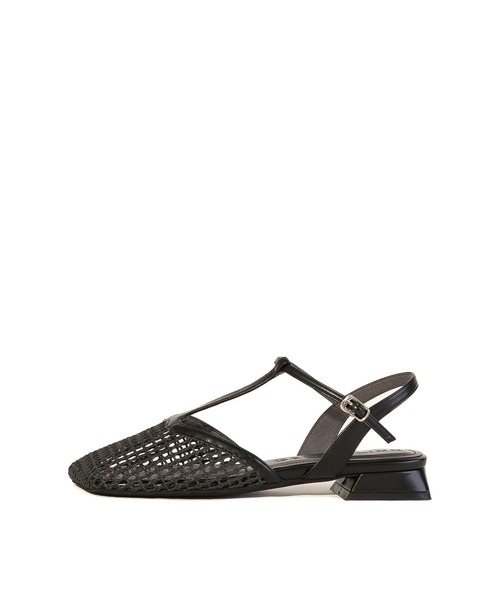 Daniella&GEMMA(ダニエラアンドジェマ)の「Tストラップメッシュサンダル(サンダル・レディース・ブラック/ベージュ・40/39/38/37/36)」の11枚目の写真