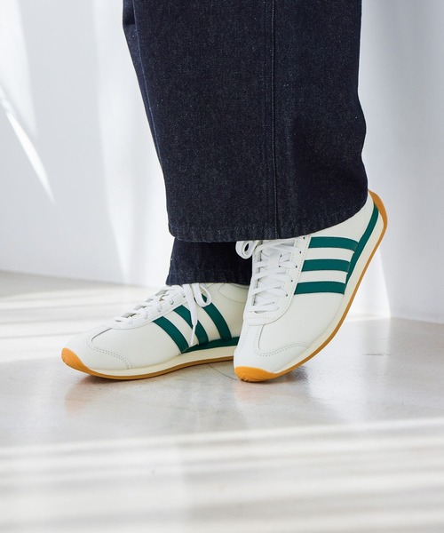 studio CLIP(スタディオクリップ)の「【adidas】RUNVISTA(スニーカー・レディース・ホワイト/その他2・LARGE/MEDIUM)」の2枚目の写真