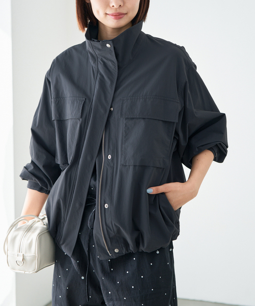 IENA（イエナ）の「ウォッシャブルライトスタンドブルゾン（その他アウター・レディース・アイボリー/チャコールグレー・FREE）」の5枚目の写真