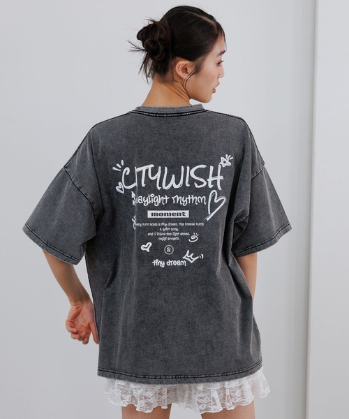 repipi armario(レピピ アルマリオ)の「AcidWashルーズTシャツ(Tシャツ/カットソー・キッズ・パープル/ホワイト系4/ブラック系2/ブルー/ホワイト系1/ブラック系5/ブラック系6・SMALL/MEDIUM/LARGE)」の3枚目の写真