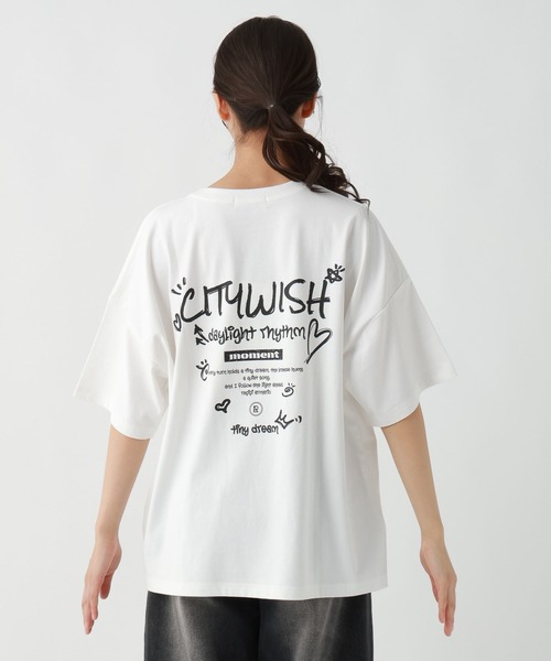 repipi armario(レピピ アルマリオ)の「AcidWashルーズTシャツ(Tシャツ/カットソー・キッズ・パープル/ホワイト系4/ブラック系2/ブルー/ホワイト系1/ブラック系5/ブラック系6・SMALL/MEDIUM/LARGE)」の13枚目の写真