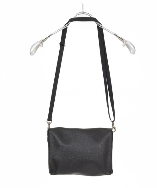 Magine(マージン)の「mko13478-Synthetic Leather Compact Flap Bag フラップバッグ(MGN-261-055)(ショルダーバッグ・メンズ・ブラック・FREE)」の9枚目の写真