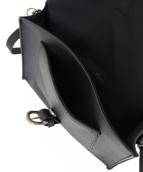 Magine(マージン)の「mko13478-Synthetic Leather Compact Flap Bag フラップバッグ(MGN-261-055)(ショルダーバッグ・メンズ・ブラック・FREE)」の22枚目の写真
