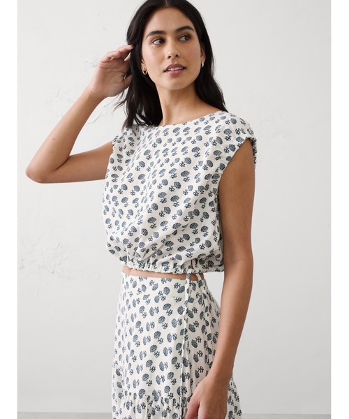 BANANA REPUBLIC FACTORY STORE(バナナリパブリック ファクトリーストア)の「BANANA REPUBLIC FACTORY STORE リネンブレンド サイドタイ トップス(シャツ/ブラウス・レディース・ベージュ/ホワイト系その他・L/M/S/XS)」の2枚目の写真