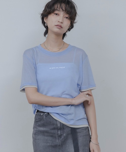 Eimee Law(エイミーロウ)の「ロゴプリントコンパクトシアーTシャツ(Tシャツ/カットソー・レディース・サックスブルー/ブラック/オフホワイト/ライトグレー・FREE)」の1枚目の写真