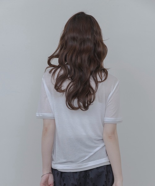 Eimee Law(エイミーロウ)の「ロゴプリントコンパクトシアーTシャツ(Tシャツ/カットソー・レディース・サックスブルー/ブラック/オフホワイト/ライトグレー・FREE)」の15枚目の写真