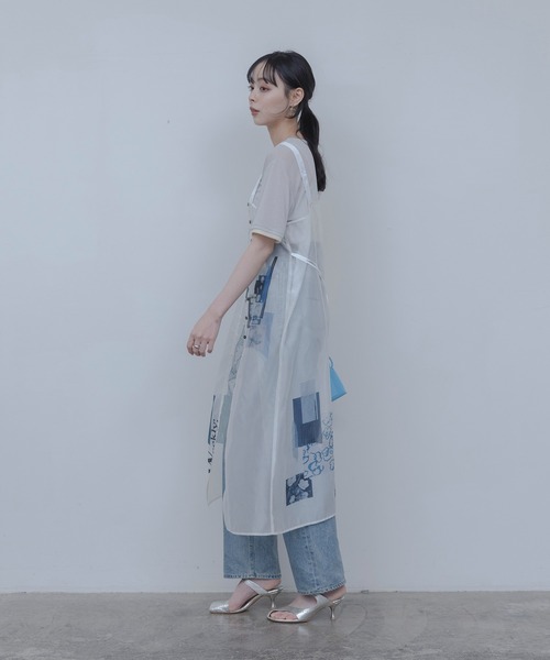 Eimee Law(エイミーロウ)の「ロゴプリントコンパクトシアーTシャツ(Tシャツ/カットソー・レディース・サックスブルー/ブラック/オフホワイト/ライトグレー・FREE)」の19枚目の写真