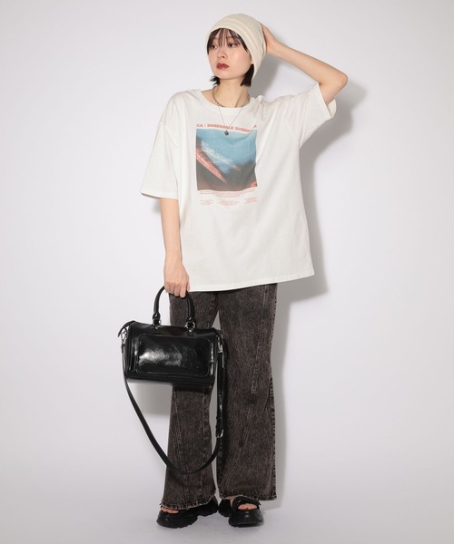 PAGEBOY（ページボーイ）の「ブラーフォトT（Tシャツ/カットソー・レディース・オフホワイト/チャコールグレー/ブルー・FREE/SMALL）」の4枚目の写真