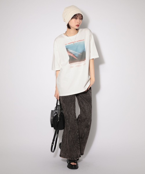 PAGEBOY（ページボーイ）の「ブラーフォトT（Tシャツ/カットソー・レディース・オフホワイト/チャコールグレー/ブルー・FREE/SMALL）」の5枚目の写真