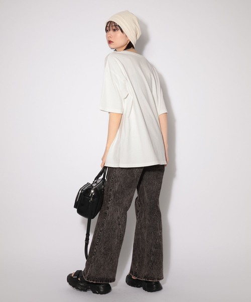 PAGEBOY（ページボーイ）の「ブラーフォトT（Tシャツ/カットソー・レディース・オフホワイト/チャコールグレー/ブルー・FREE/SMALL）」の6枚目の写真