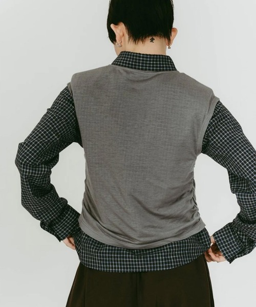 Knuth Marf（クヌースマーフ）の「2-piece layered compact shirt/bluecharcoal（Tシャツ/カットソー・レディース・ネイビー/ブルー・FREE）」の8枚目の写真
