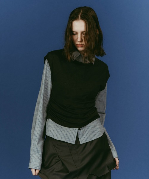 Knuth Marf（クヌースマーフ）の「2-piece layered compact shirt/bluecharcoal（Tシャツ/カットソー・レディース・ネイビー/ブルー・FREE）」の18枚目の写真