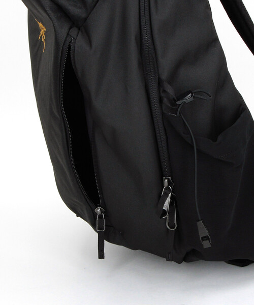 ARC'TERYX（アークテリクス）の「ARC'TERYX/アークテリクス Mantis 26 Backpack（バックパック/リュック・メンズ・ブラック・ONE SIZE）」の10枚目の写真