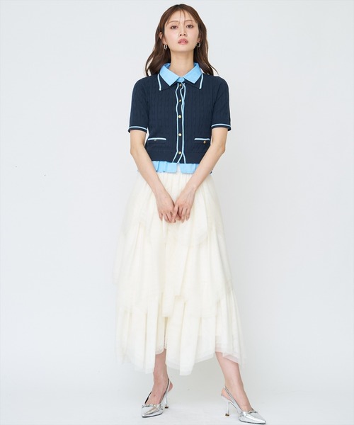 AND COUTURE(アンドクチュール)の「配色シャツ襟ペプラムニットプルオーバー(ニット/セーター・レディース・ネイビー/オフホワイト/ライトグレー/ピンク・FREE)」の8枚目の写真