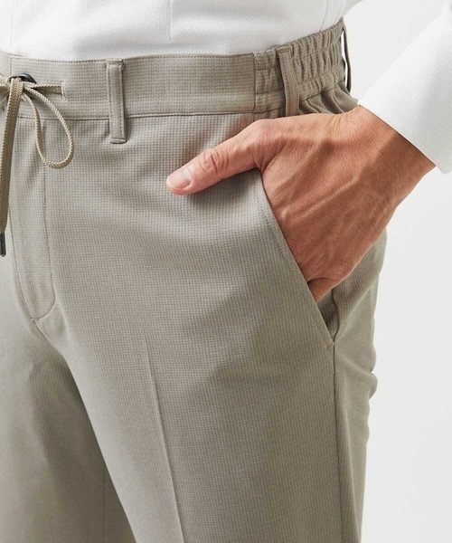 MICHEL KLEIN HOMME (ミッシェルクランオム)の「【セットアップ】メッシュテーラードスラックスパンツ(スラックス・メンズ・ブラック/ベージュ/ネイビー・MEDIUM/LARGE/X-LARGE)」の16枚目の写真
