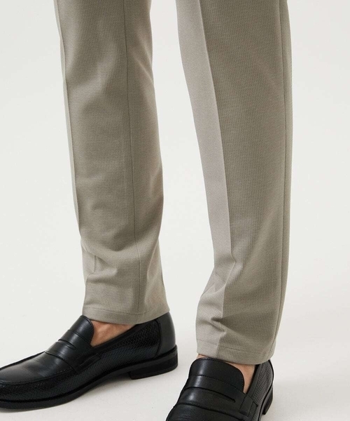 MICHEL KLEIN HOMME (ミッシェルクランオム)の「【セットアップ】メッシュテーラードスラックスパンツ(スラックス・メンズ・ブラック/ベージュ/ネイビー・MEDIUM/LARGE/X-LARGE)」の17枚目の写真