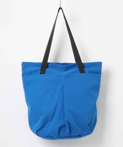 Three Four Time（ｽﾘｰﾌｫｰﾀｲﾑ）の「2wayリュックトート（バックパック/リュック・レディース・ブラック/ブルー・FREE）」の2枚目の写真