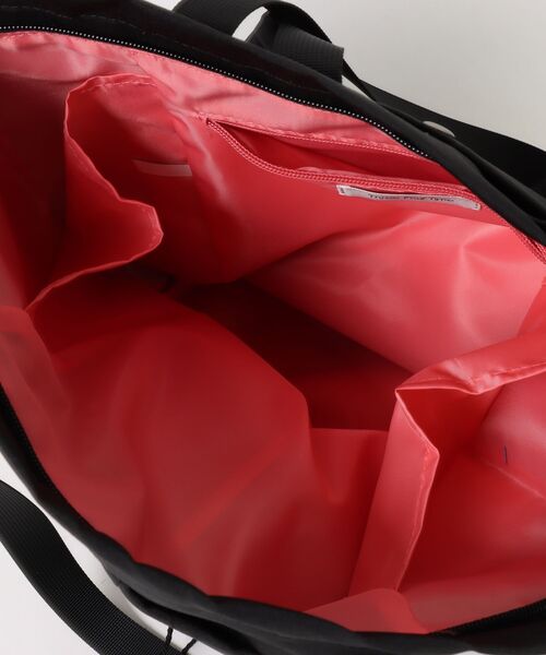 Three Four Time（ｽﾘｰﾌｫｰﾀｲﾑ）の「2wayリュックトート（バックパック/リュック・レディース・ブラック/ブルー・FREE）」の5枚目の写真