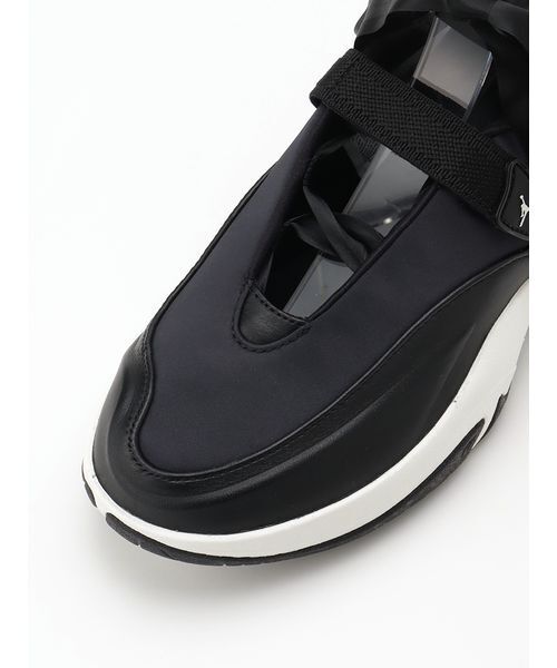 NIKE(ナイキ)の「【NIKE】IB8597-001 W JORDAN POINTE ジョーダン ポワント(スニーカー・レディース・ブラック・25/23/24.5/24/23.5)」の5枚目の写真