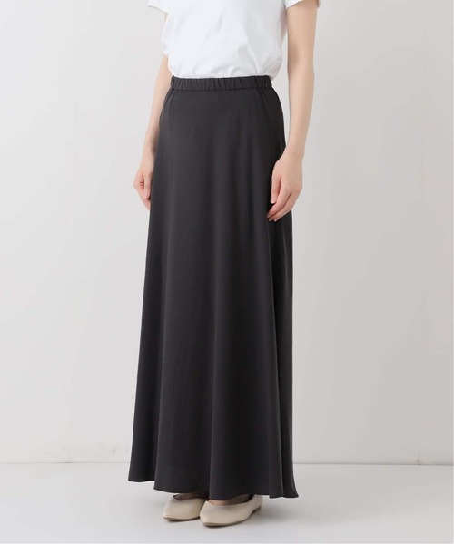 SLOBE IENA（スローブイエナ）の「《3サイズ展開/シリーズあり/追加》フィブリルマーメイドフレアスカート（スカート・レディース・ベージュ/ブラック系その他/ブラック・36/38/40）」の12枚目の写真