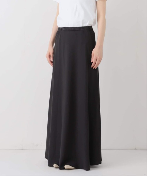 SLOBE IENA（スローブイエナ）の「《3サイズ展開/シリーズあり/追加》フィブリルマーメイドフレアスカート（スカート・レディース・ベージュ/ブラック系その他/ブラック・36/38/40）」の13枚目の写真