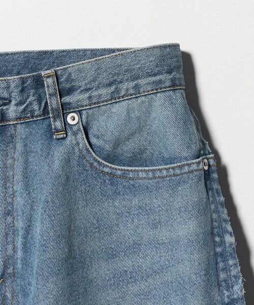 SERGE de bleu（サージ）の「＜SERGE de bleu＞リメイク 2トーン カットオフ デニムパンツ（デニムパンツ・レディース・コバルトブルー・24/25）」の5枚目の写真