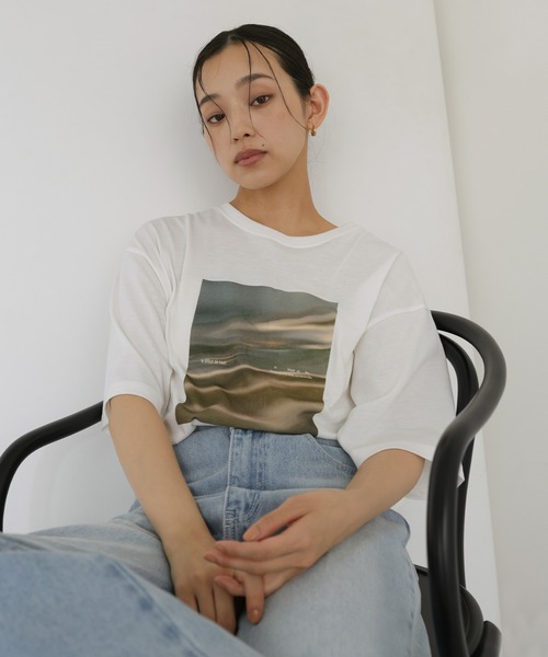 hellam(へラム)の「【接触冷感・UVカット】マーブルフォトTシャツ(Tシャツ/カットソー・レディース・ホワイト系2/ホワイト系1/ホワイト系3・FREE)」の7枚目の写真