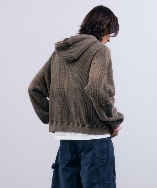 NUAKLE(ヌアクル)の「(m) ワッフルフェードジップアップフードパーカー_カーキ(パーカー・メンズ・その他・1/2)」の3枚目の写真