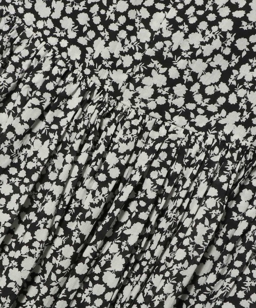 MARIHA(マリハ)の「MARIHA / セレナーデのブラウス ハーフスリーブ(シャツ/ブラウス・レディース・ダークブラック・36)」の12枚目の写真