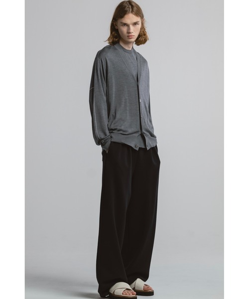 CINOH(チノ)の「HELENE HEAVY SWEAT DRAWSTRING LOUNGE PANTS(スウェットパンツ・メンズ・ブラック/ベージュ・46)」の11枚目の写真