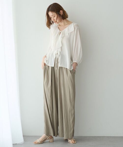 YECCA VECCA(イェッカヴェッカ)の「ラッフルリボンシアーブラウス(シャツ/ブラウス・レディース・ブラック/イエロー/オフホワイト・FREE)」の9枚目の写真