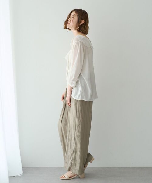YECCA VECCA(イェッカヴェッカ)の「ラッフルリボンシアーブラウス(シャツ/ブラウス・レディース・ブラック/イエロー/オフホワイト・FREE)」の11枚目の写真