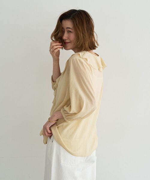YECCA VECCA(イェッカヴェッカ)の「ラッフルリボンシアーブラウス(シャツ/ブラウス・レディース・ブラック/イエロー/オフホワイト・FREE)」の14枚目の写真