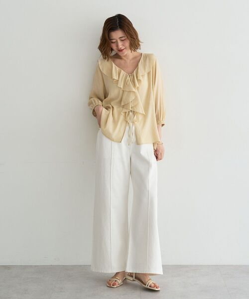 YECCA VECCA(イェッカヴェッカ)の「ラッフルリボンシアーブラウス(シャツ/ブラウス・レディース・ブラック/イエロー/オフホワイト・FREE)」の17枚目の写真