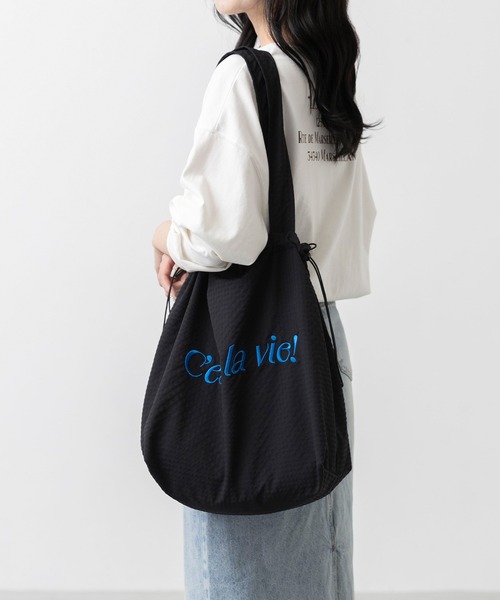 welleg(ウェレッグ)の「巾着 ロゴ刺繍 トートバッグ(トートバッグ・レディース・グリーン/パープル/ブラック/アイボリー/グレー・フリー)」の16枚目の写真