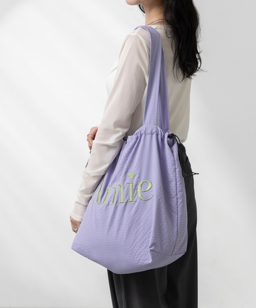 welleg(ウェレッグ)の「巾着 ロゴ刺繍 トートバッグ(トートバッグ・レディース・グリーン/パープル/ブラック/アイボリー/グレー・フリー)」の12枚目の写真