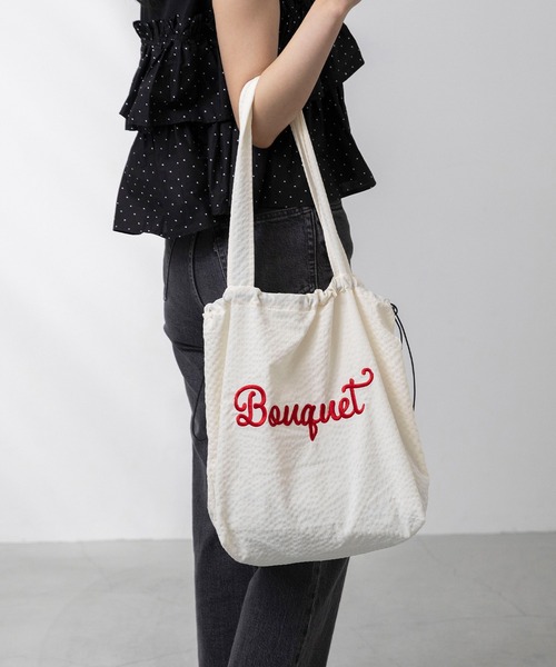 welleg(ウェレッグ)の「巾着 ロゴ刺繍 トートバッグ(トートバッグ・レディース・グリーン/パープル/ブラック/アイボリー/グレー・フリー)」の10枚目の写真