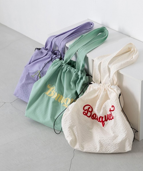 welleg(ウェレッグ)の「巾着 ロゴ刺繍 トートバッグ(トートバッグ・レディース・グリーン/パープル/ブラック/アイボリー/グレー・フリー)」の21枚目の写真